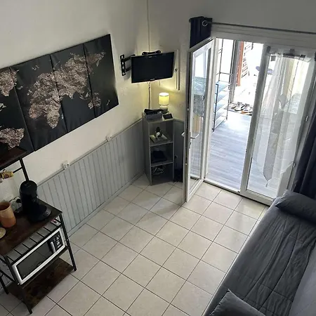 Holiday home Maison Mezzanine A Saint Pierre La - Fr-1-229d-157